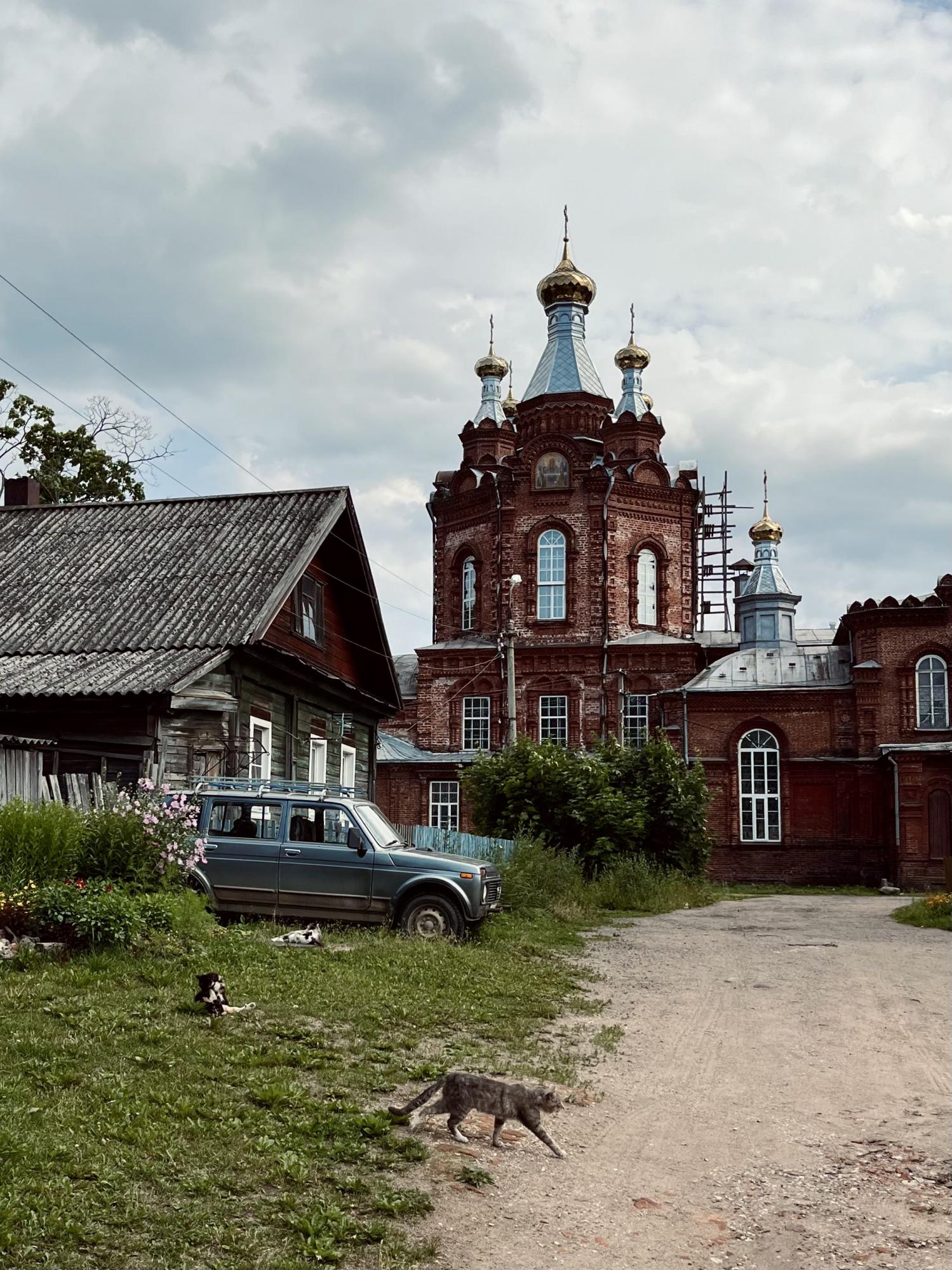 Улочка уездного города   