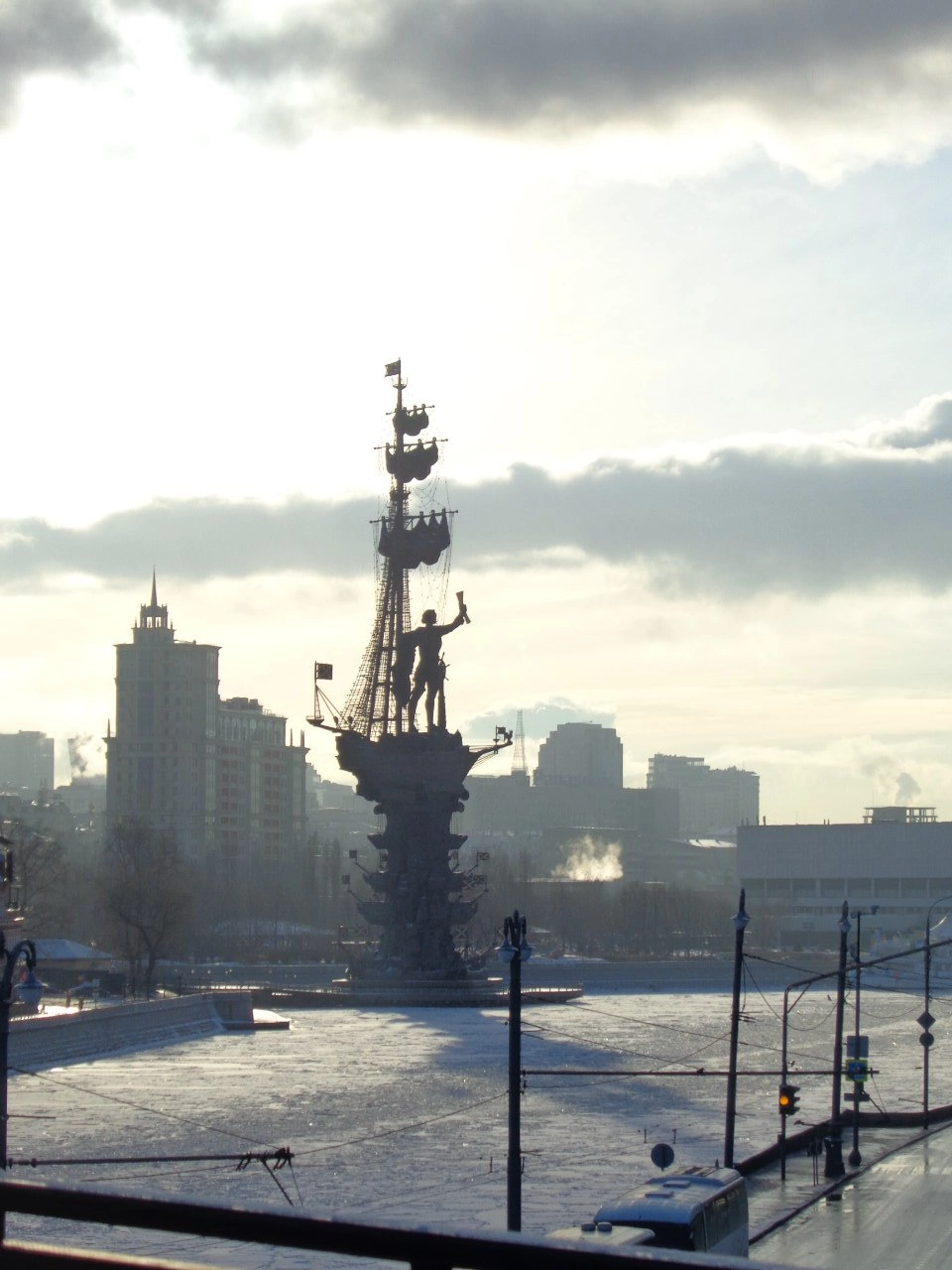 Утро в Москве