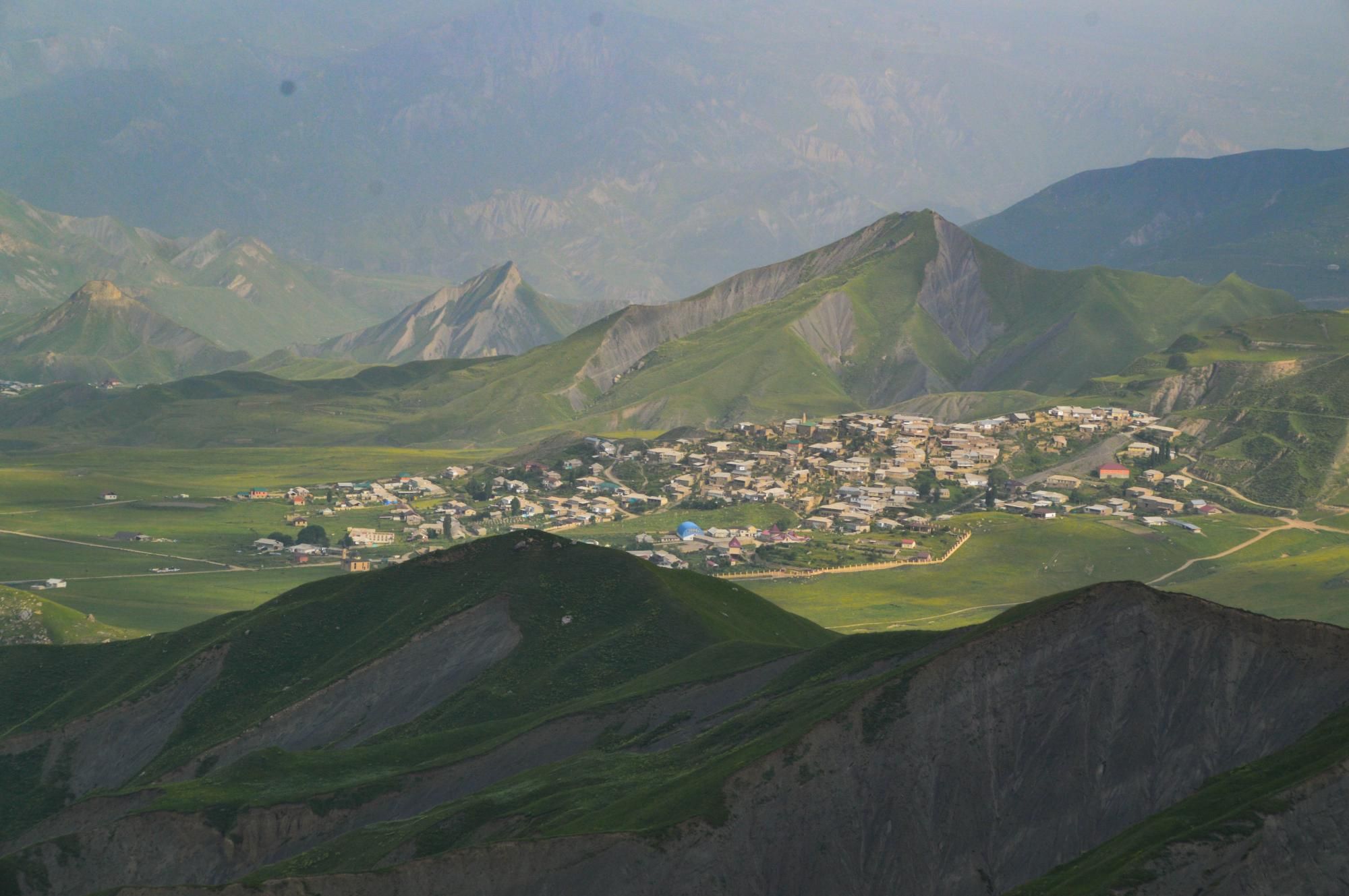 Деревня на склоне горы - Дагестан