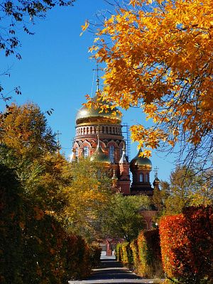 Огни осеннего храма