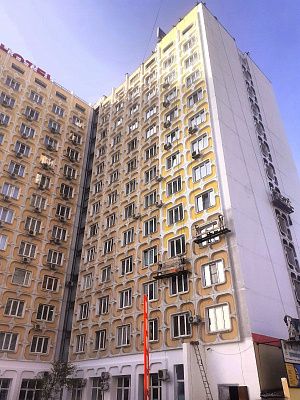 Здание как солнце 