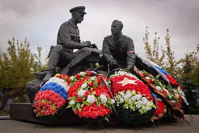 Памятник военным финансистам