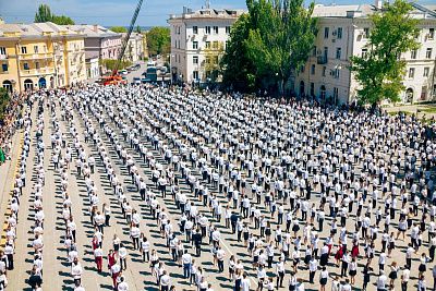 Вальс Победы. "Синий платочек"
