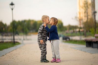 Маленькие Ромео и Джульетта
