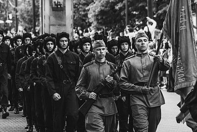 Танковый корпус идет в бой