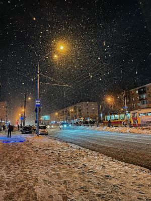 Зимний пейзаж большого города