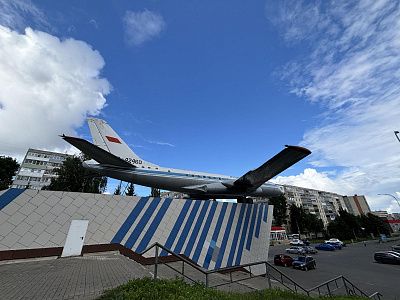 Самолет 