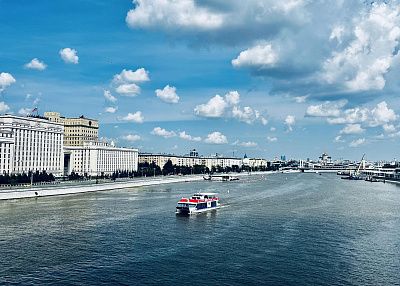 Потоки времени: река жизни
