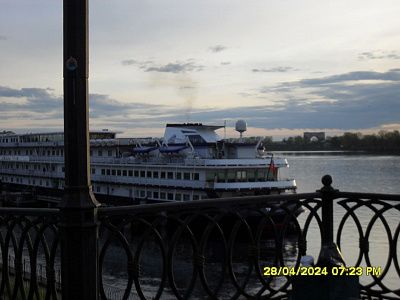 Вечерняя симфония на воде