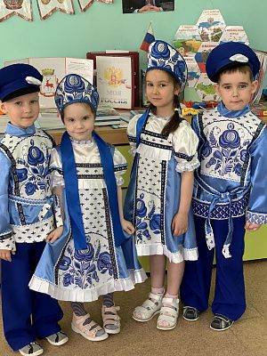 Гжель
