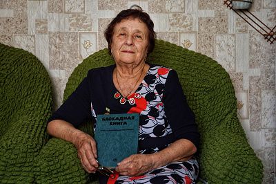 ПАМЯТЬ: В КНИГЕ И НАЯВУ