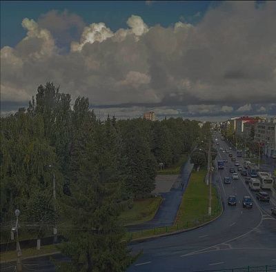 Пульс города под облаками