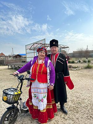 Колоритная семья в станице Должанской 