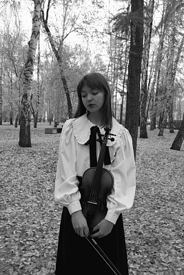 Эхо скрипки в осеннем лесу
