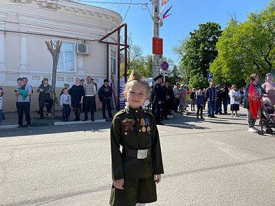 Наследница победителей перед парадом 