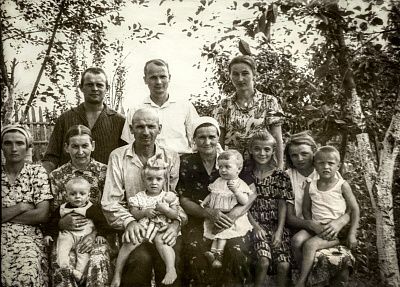 От поколения к поколению